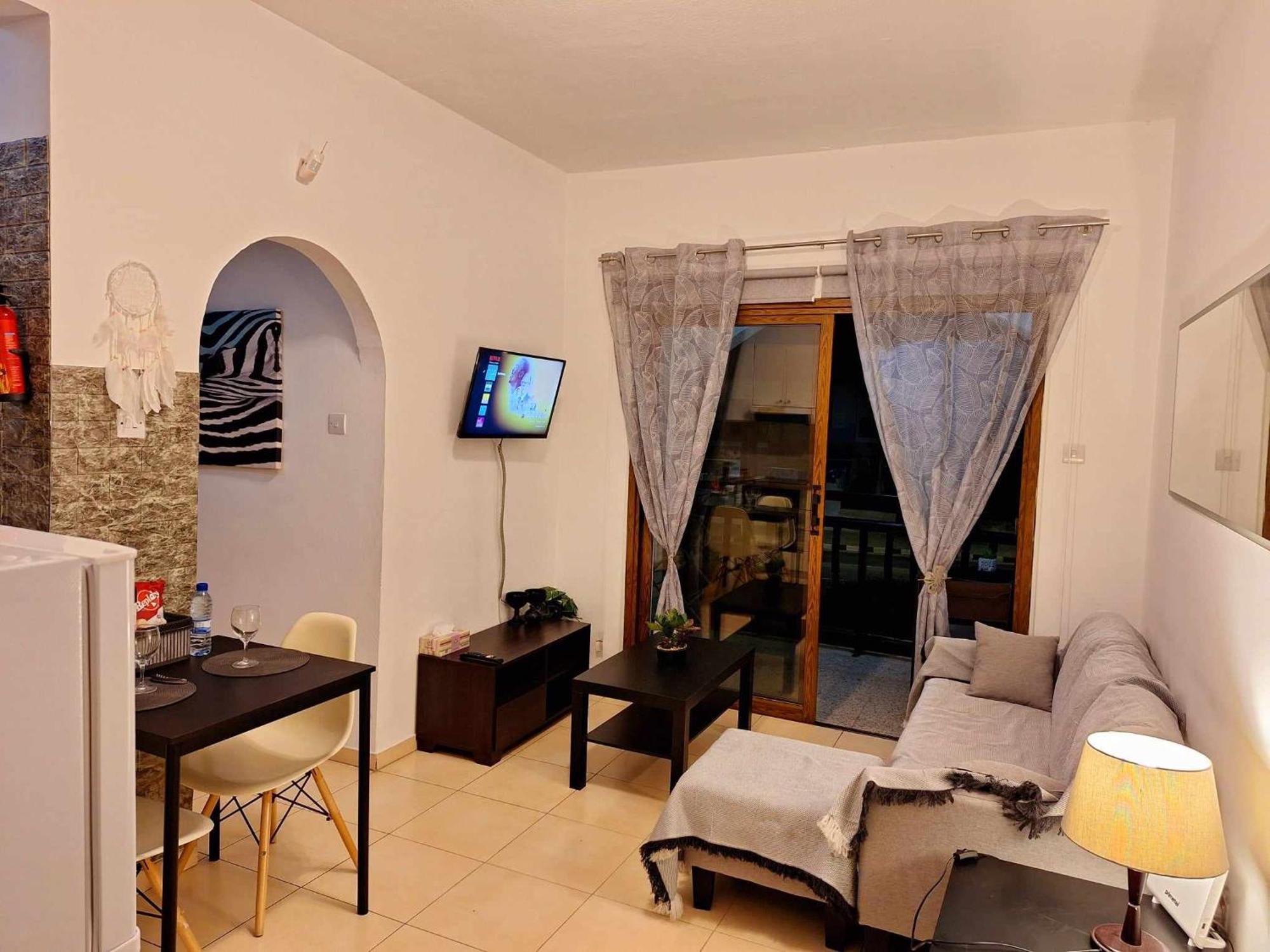Kato Paphos Apt 400M To The Beach Экстерьер фото