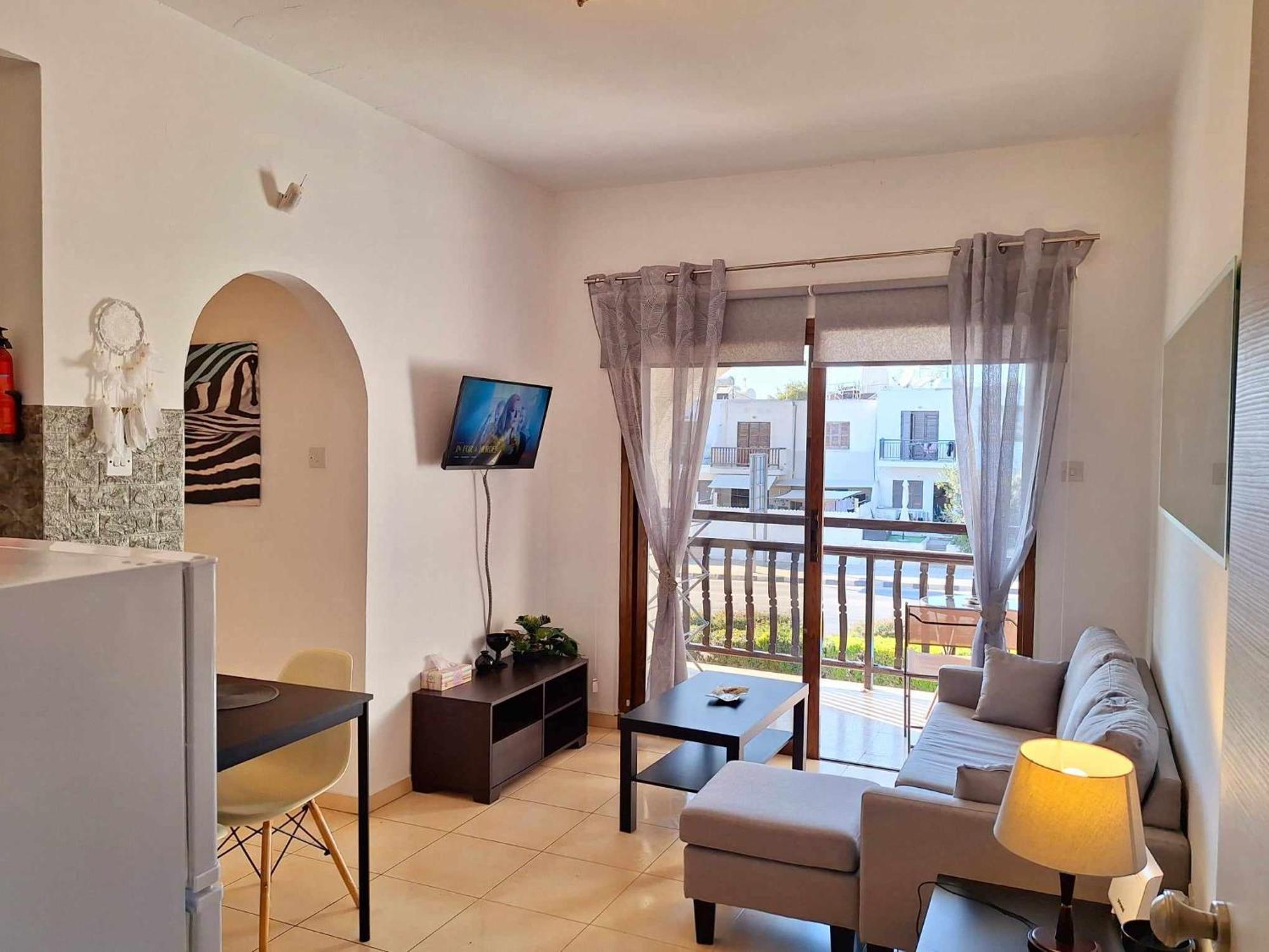 Kato Paphos Apt 400M To The Beach Экстерьер фото
