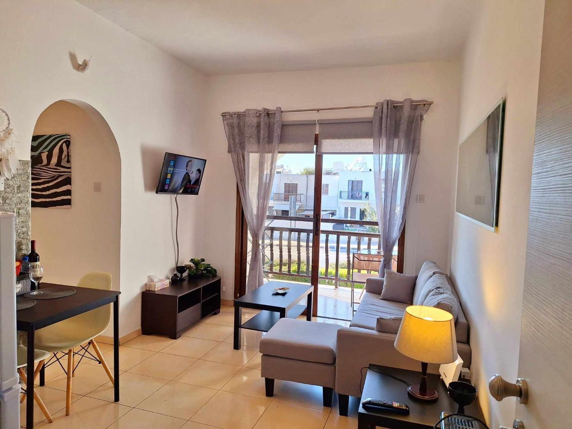 Kato Paphos Apt 400M To The Beach Экстерьер фото